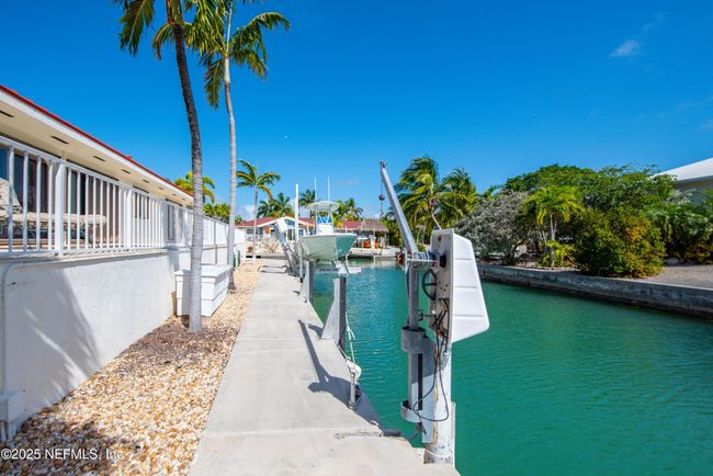 531 Seminole Dr, House other with 4 bedrooms, 3 bathrooms and null parking in Cudjoe Key FL | Image 41