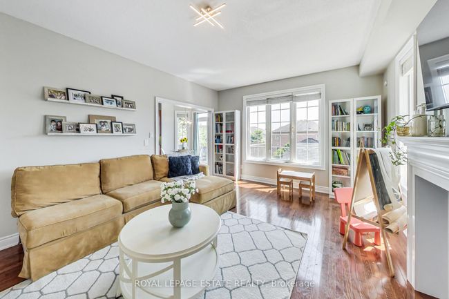 955 Coyston Dr, House other with 5 bedrooms, 5 bathrooms and 4 parking in Oshawa ON | Image 12