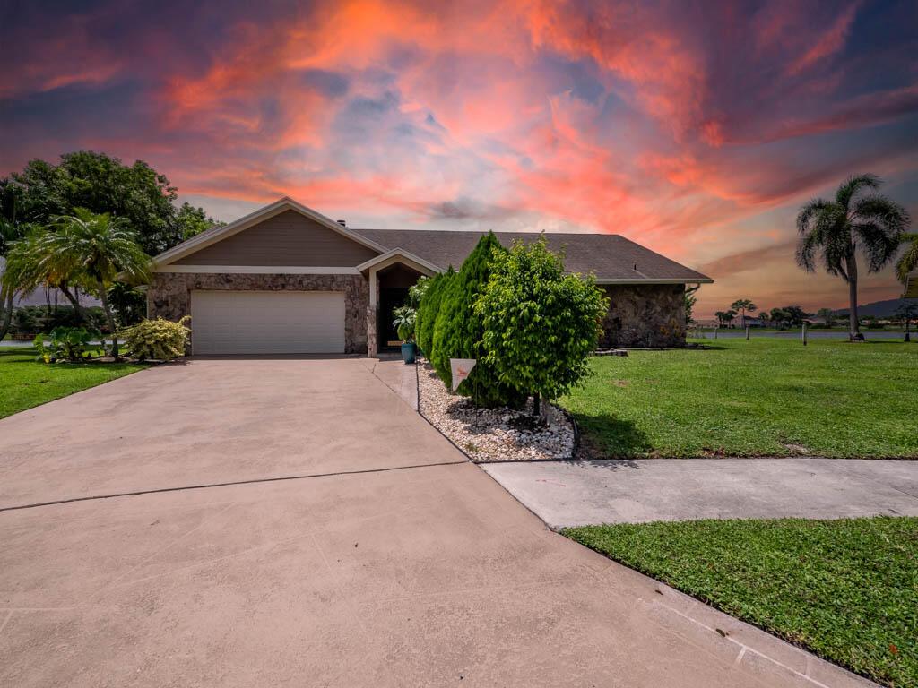 Chelan Cv, Lake Worth, FL 33467