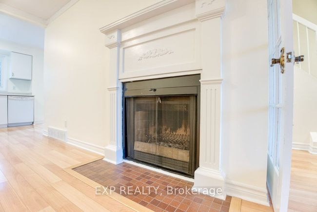 42 Fair Oaks Cres, House attached with 3 bedrooms, 2 bathrooms and 2 parking in Nepean ON | Image 12