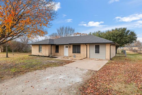 412 Green Acres Dr, Palmer, TX, 75152-9612 | Card Image