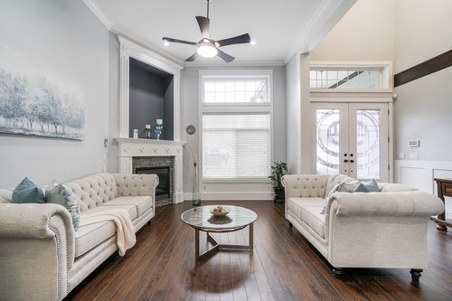 17742 102 Ave, Surrey, BC, V4N5V8 | Card Image