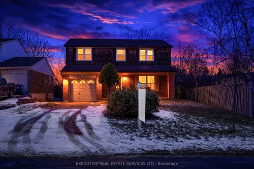 69 Lorraine Cres, Brampton, ON, L6S2R6 | Card Image