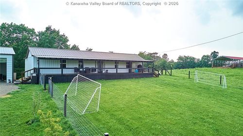 1312 Manilla Rd, Leon, WV, 25123-9553 | Card Image