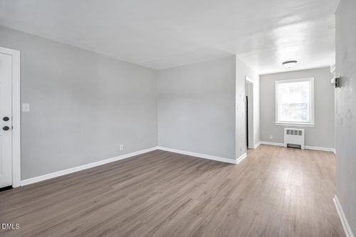 unit-29d-1700 Roslyn Dr, Burlington, NC, 27215-3535 | Card Image