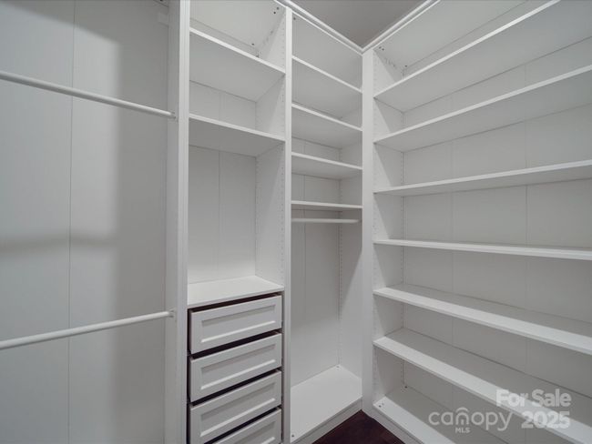 Primary closet | Image 32