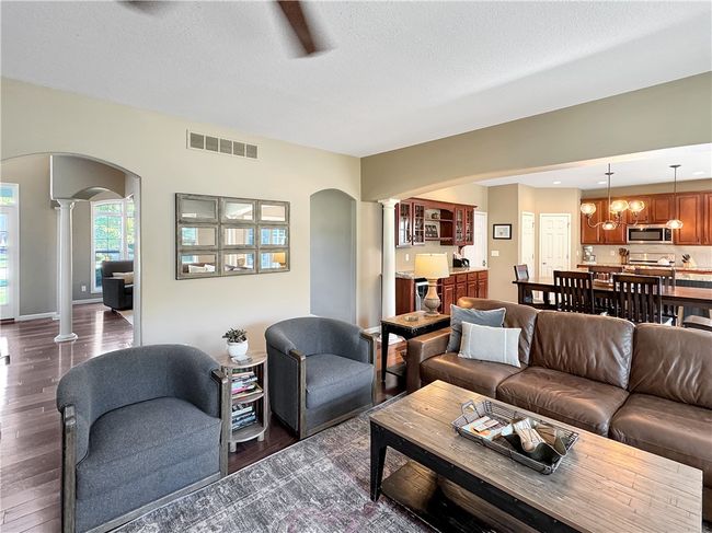 23 Stonegate Dr, House other with 5 bedrooms, 3 bathrooms and null parking in Charleston IL | Image 15
