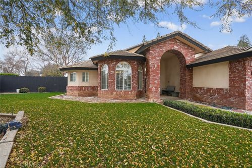 4507 Sealion Ln, Bakersfield, CA, 93312-4920 | Card Image