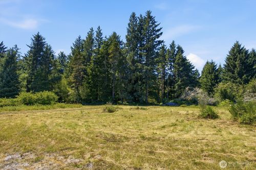 9905 Sandridge Rd, Long Beach, WA, 98631-5112 | Card Image