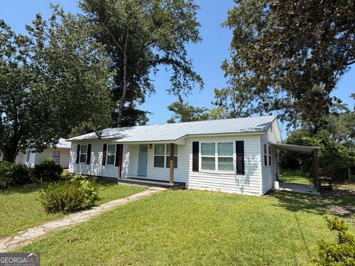 10 Grove St, Hazlehurst, GA, 31539-6422 | Card Image