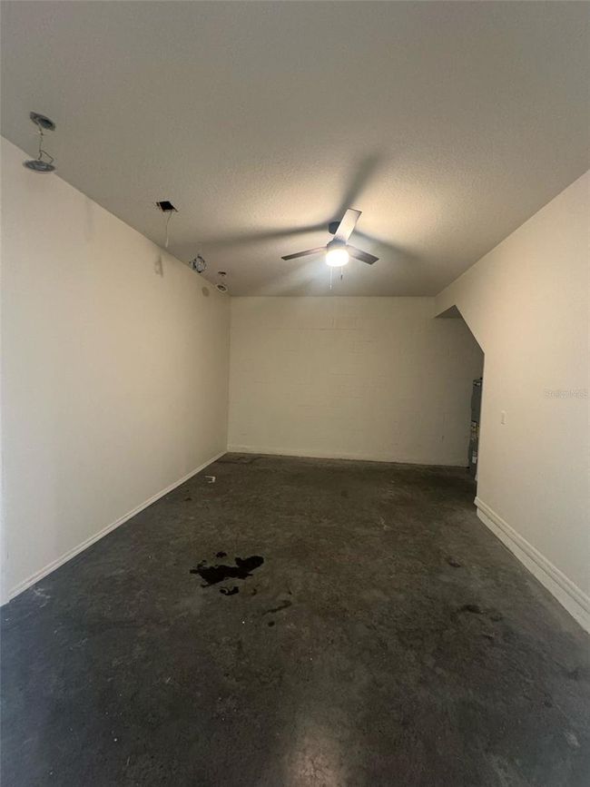2440 Varenna Loop, House other with 3 bedrooms, 3 bathrooms and null parking in KISSIMMEE FL | Image 34