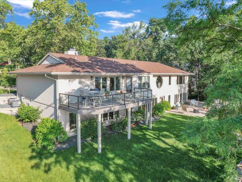 16933 256th Ave, Spirit Lake, IA, 51360-6877 | Card Image