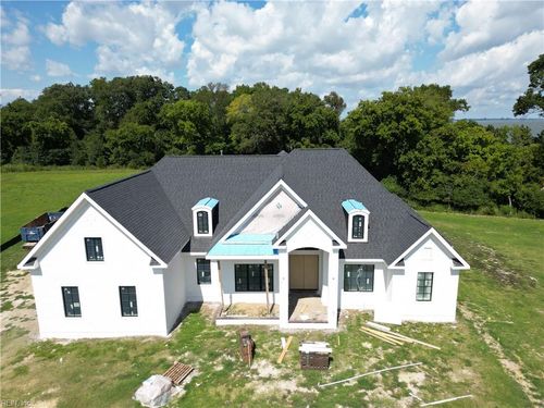 44 River Edge Dr, Suffolk, VA, 23433-1100 | Card Image