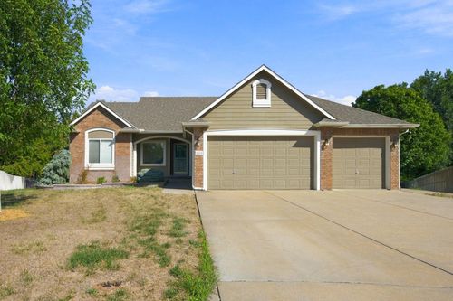 2213 E Myrtlewood Ct, Derby, KS, 67037-3576 | Card Image