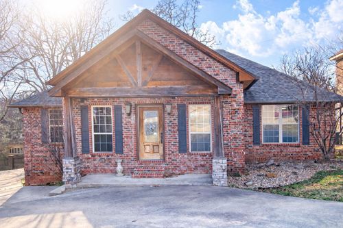 1216 N Point Ln, North Little Rock, AR, 72118-2364 | Card Image