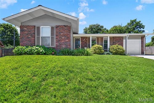 506 Aspen Dr, Saint Louis, MO, 63126-1418 | Card Image