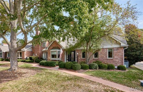 442 Conway Meadows Dr, Chesterfield, MO, 63017-9623 | Card Image