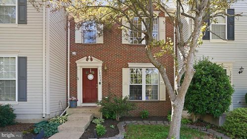 12452 Hadrians Ct, BRISTOW, VA, 20136-3055 | Card Image