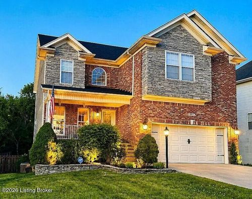3011 Falcon Ct, Shelbyville, KY, 40065-7948 | Card Image