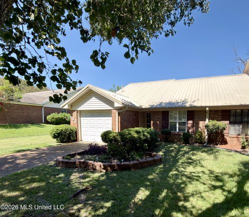 105 Misty Morning Lane, Clinton, MS, 39056 | Card Image