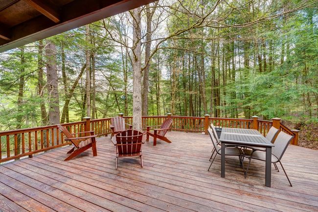 33 Spruce Dr, Home with 3 bedrooms, 3 bathrooms and null parking in Suches GA | Image 24