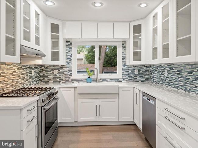 84 S Valley Rd, House other with 3 bedrooms, 2 bathrooms and null parking in Lincoln Park NJ | Image 12