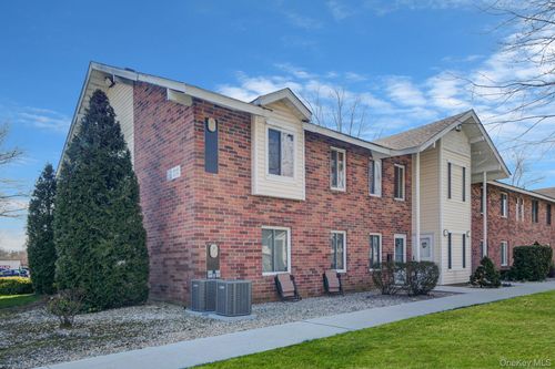 22-22 Kiowa Ct, Coram, NY, 11727-1513 | Card Image