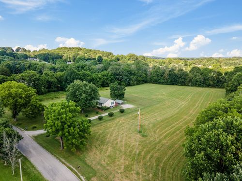 4628 Dugger Rd, Culleoka, TN, 38451-3131 | Card Image