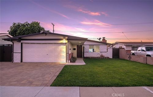 20223 Jersey Ave, Lakewood, CA, 90715 | Card Image