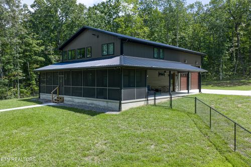 1532 E Overlook Rd, Monterey, TN, 38574-7207 | Card Image