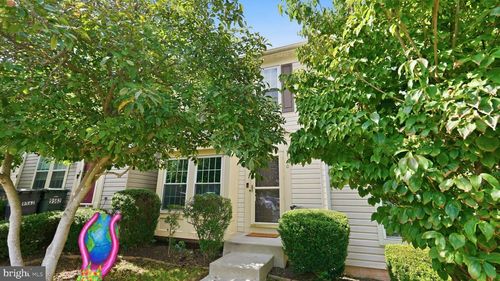 9560 Buttonbush Ct, MANASSAS, VA, 20110-6662 | Card Image