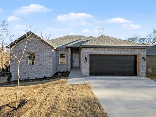 43 Blairgowrie Dr, Bella Vista, AR, 72715-5718 | Card Image