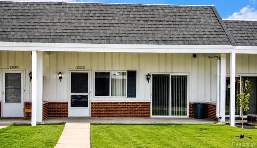 23033 Colony St, Saint Clair Shores, MI, 48080-2188 | Card Image
