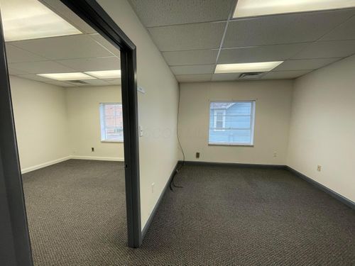 c-and-d-115 W Wheeling St, Lancaster, OH, 43130-3733 | Card Image