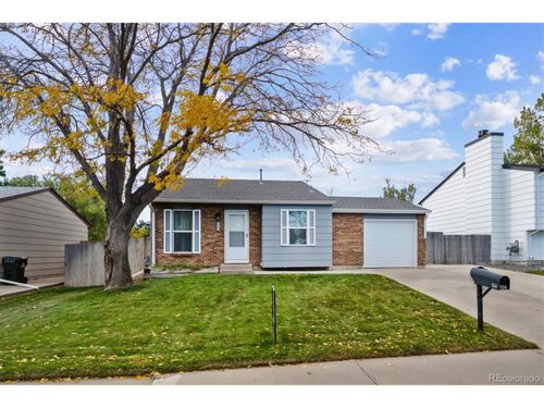 704 Madison Way, Bennett, CO, 80102-7831 | Card Image