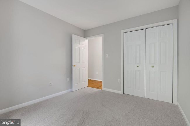 7267 Olde Lantern Way, Townhouse with 3 bedrooms, 4 bathrooms and null parking in SPRINGFIELD VA | Image 33