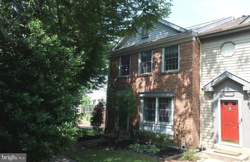 7 Sky Blue Ct, GERMANTOWN, MD, 20874-5394 | Card Image