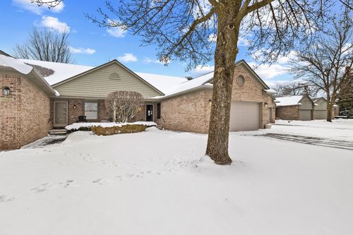 4453 Thornwood Ct, Warren, MI, 48092-6111 | Card Image