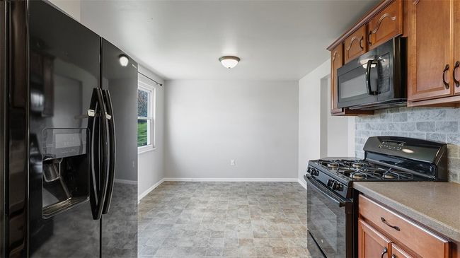127 Bainbridge Dr, House other with 3 bedrooms, 2 bathrooms and 1 parking in Aliquippa PA | Image 10