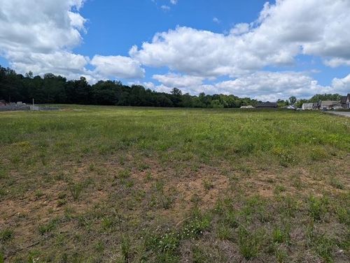 6950 Honeysuckle Trl, Baxter, TN, 38544-2212 | Card Image