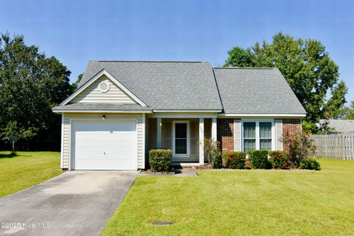2905 New Town Dr, Wilmington, NC, 28405-8857 | Card Image