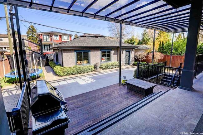 4085 W 29 Th Avenue, House other with 5 bedrooms, 4 bathrooms and 3 parking in Vancouver BC | Image 37