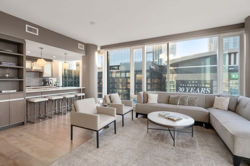 11d-100 Lovejoy Wharf, Boston, MA, 02114-2162 | Card Image