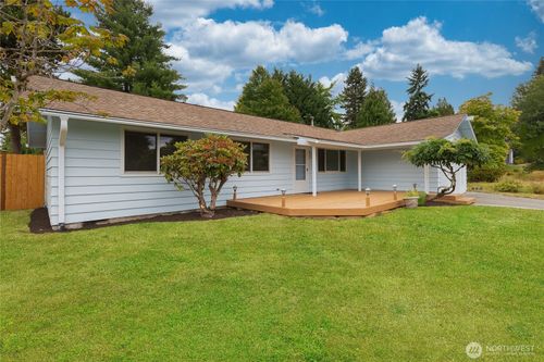 a-8808 Ne 139th St, Kirkland, WA, 98034-1731 | Card Image
