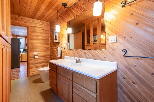 925 W Spruce St, House other with 3 bedrooms, 2 bathrooms and null parking in Missoula MT | Image 40