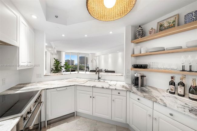 9C - 9751 E Bay Harbor Dr, Condo with 2 bedrooms, 3 bathrooms and null parking in Bay Harbor Islands FL | Image 14