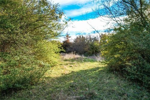 800 N Prairie Creek Rd, Dallas, TX, 75217 | Card Image