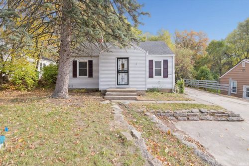 54162 Ironwood Rd, South Bend, IN, 46635-1610 | Card Image