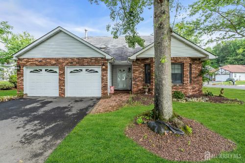 107 Clubhouse Ln, Marlboro, NJ, 07746-1722 | Card Image