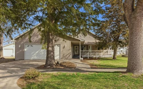 111 5th Ave, Minnesota Lake, MN, 56068-2308 | Card Image